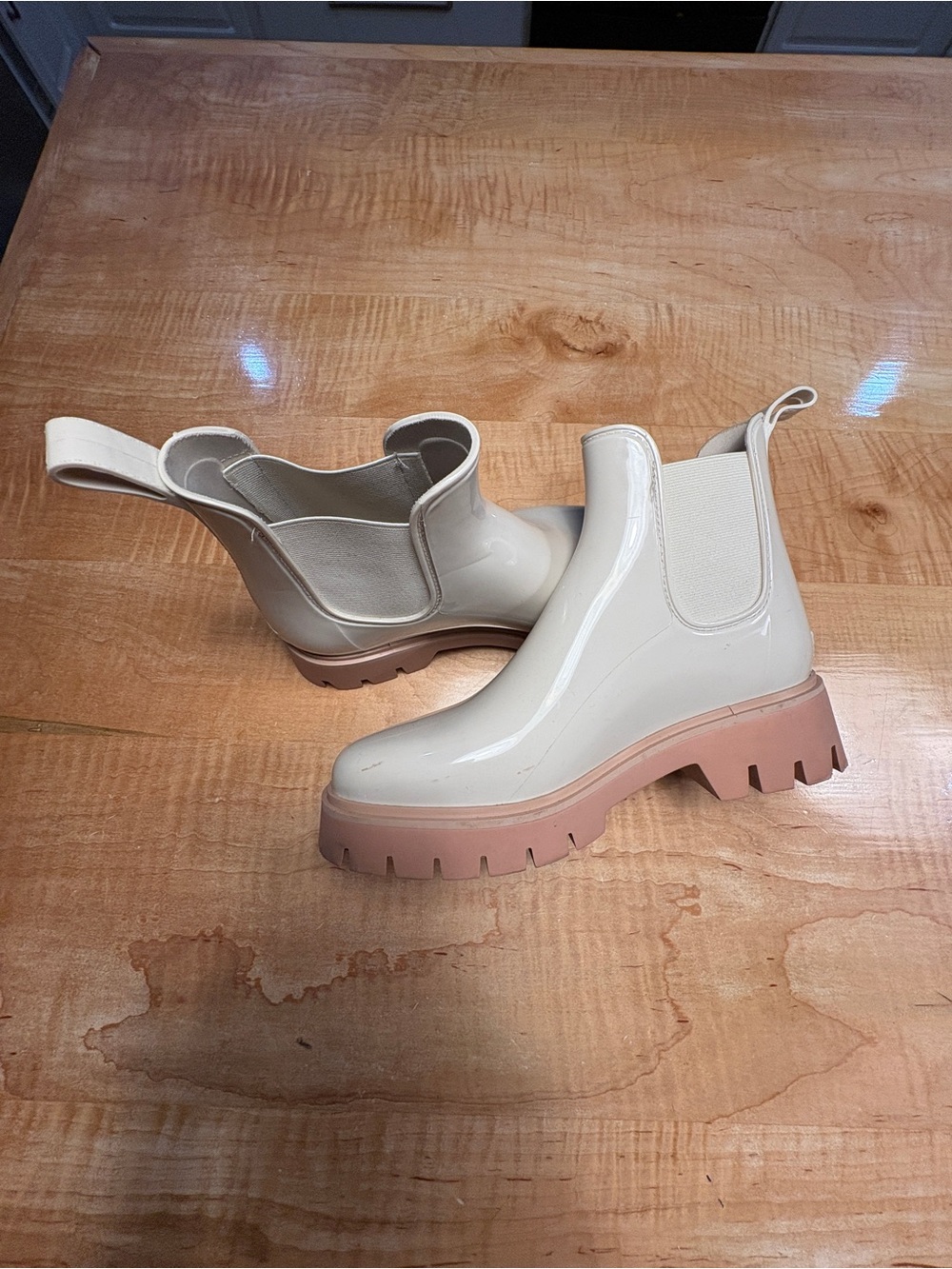 Dolce Vita Cream Chelsea Rain Boots